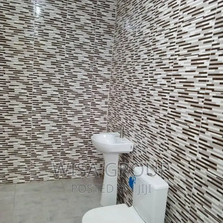 1bdrm Apartment in Wisa Groups, Last Stop for rent in Last Stop