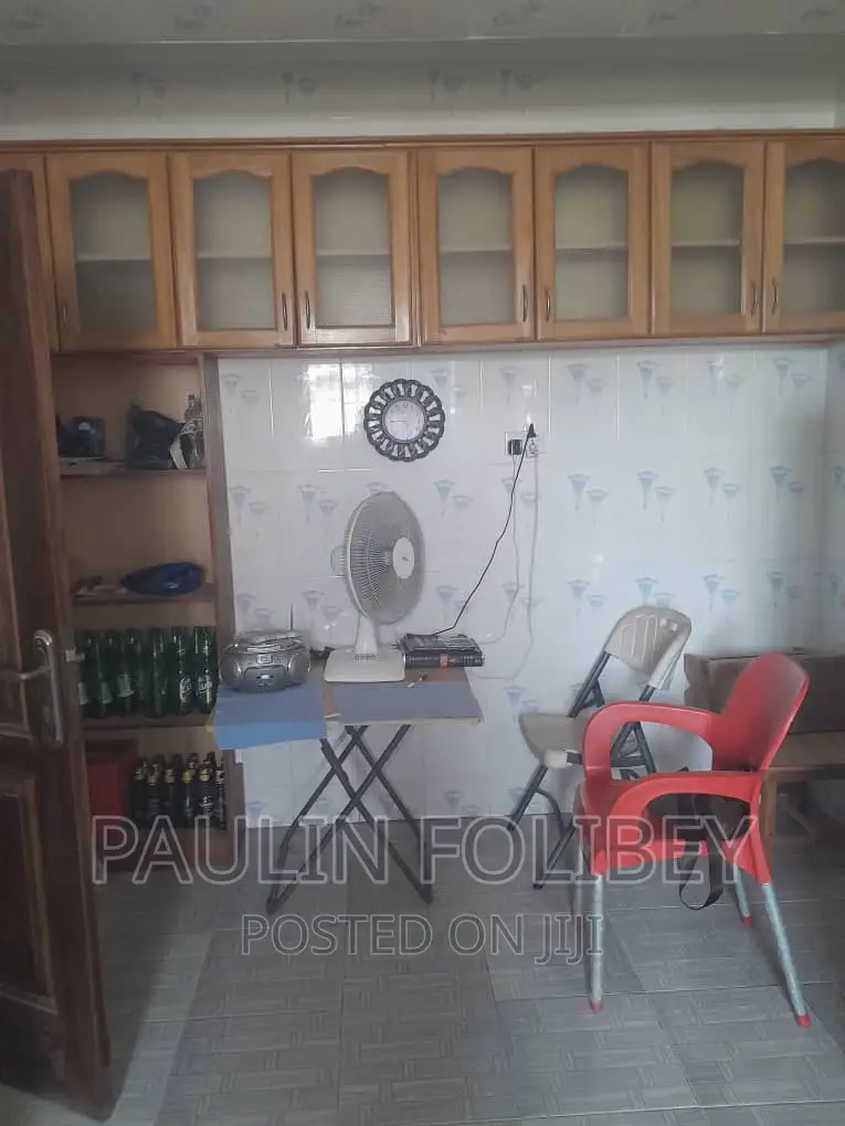 6bdrm House in Dg Properties, NIC for rent in NIC