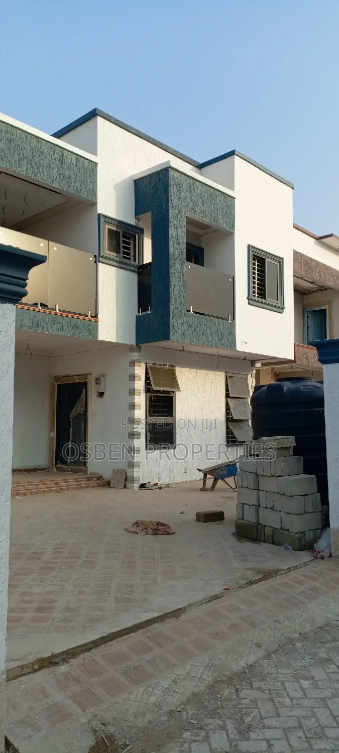 4bdrm Duplex in Pleasant Properties, Spintex for sale in Spintex