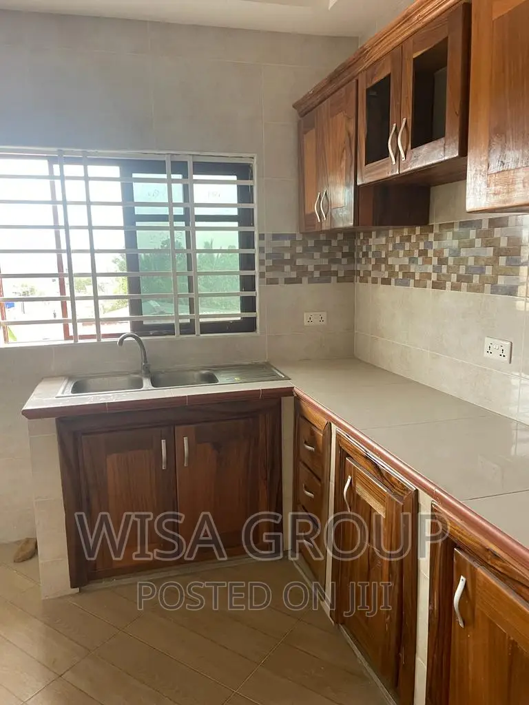 1bdrm Apartment in Wisa Groups, Last Stop for rent in Last Stop