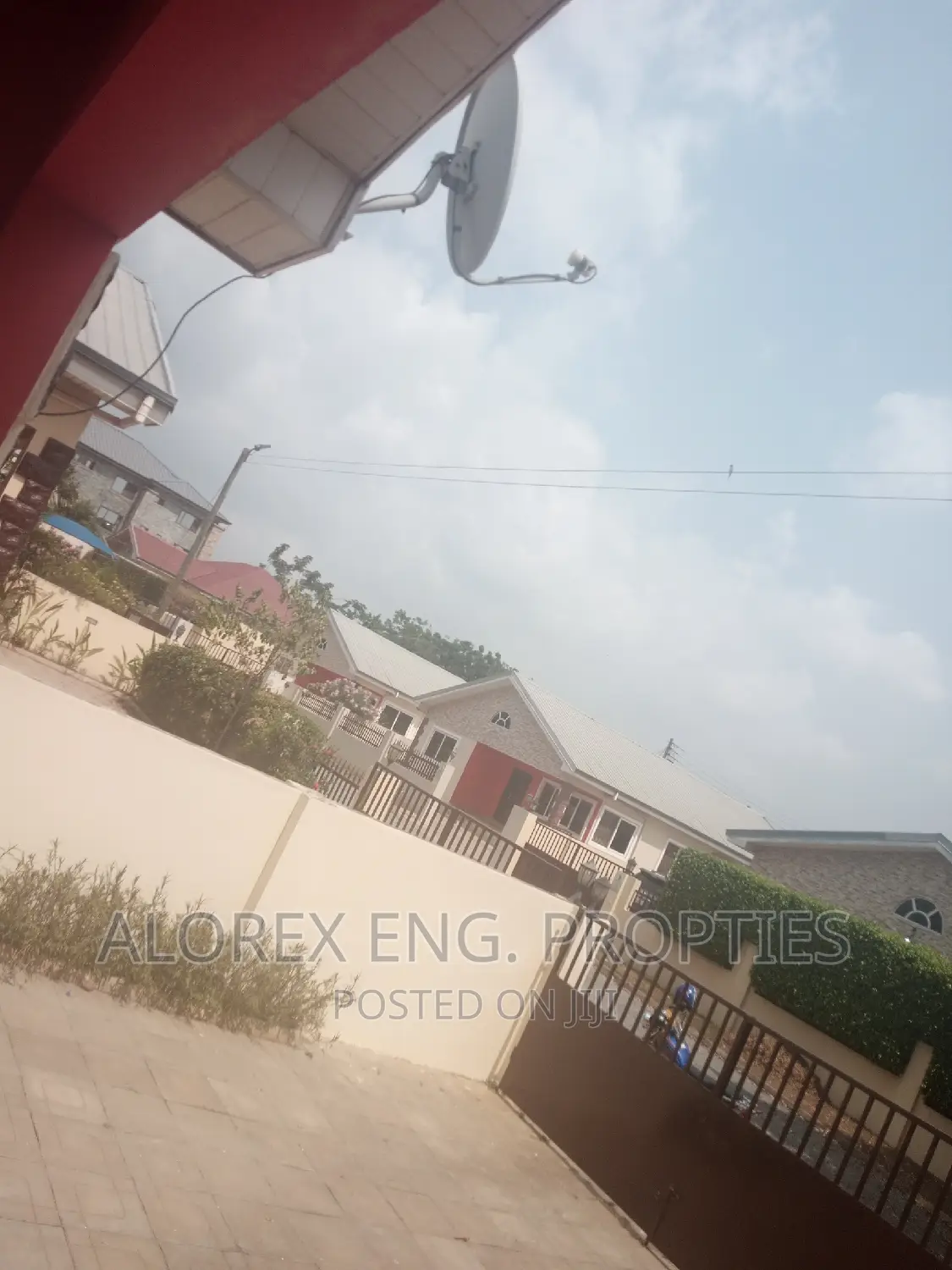 3bdrm House in $550 Ghana Flag, Oyarifa for rent in Oyarifa