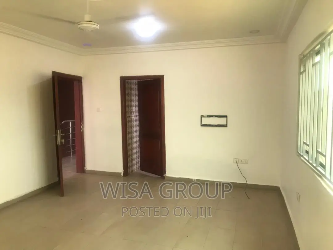 5bdrm Duplex in Wisa Groups, Accra Metropolitan for rent in Accra Metropolitan