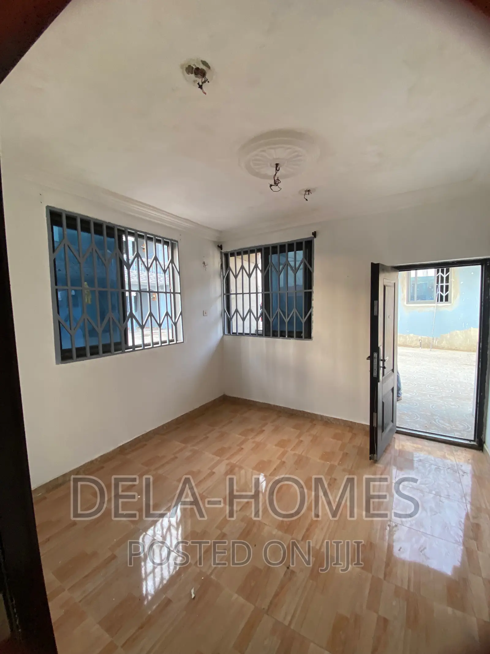Chamber and Hall Self Contained for Rent at ADENTA. in Adenta