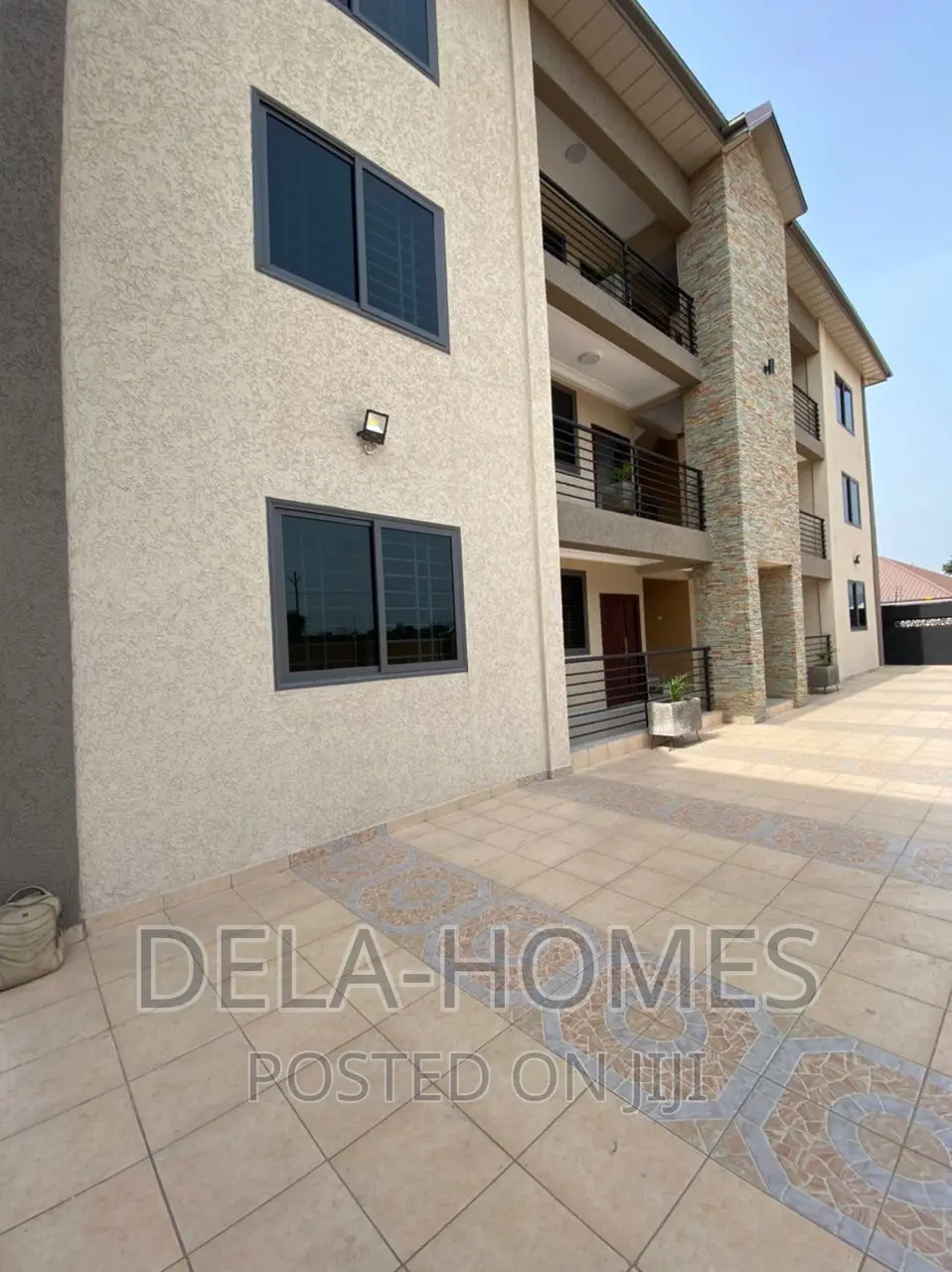 2bdrm Apartment in Amrahia, Adenta for rent in Adenta