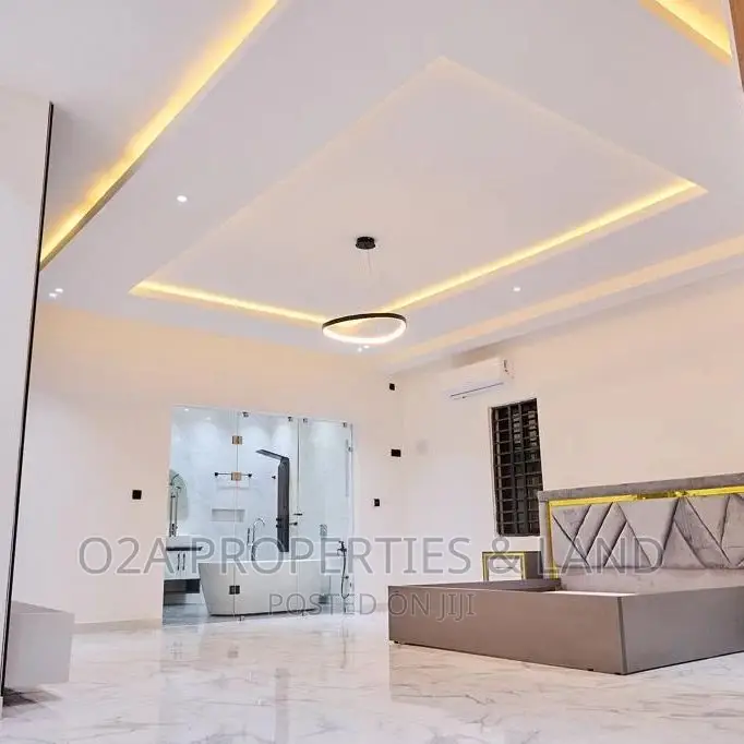 Furnished 4bdrm House in School Junction for sale in School Junction