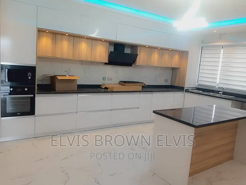 4bdrm Mansion in East Legon Mempaseam for sale in East Legon