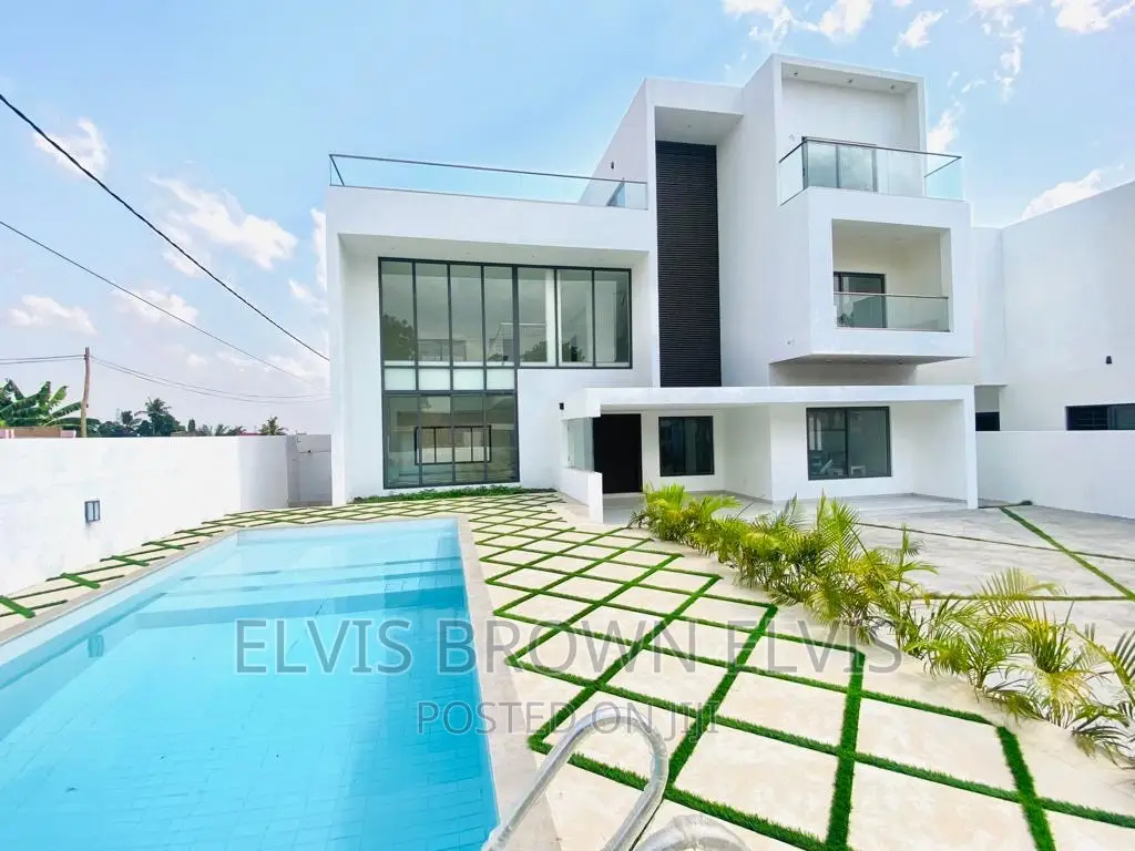 4bdrm Mansion in Ajiriganor, Adjiriganor for sale in Adjiriganor