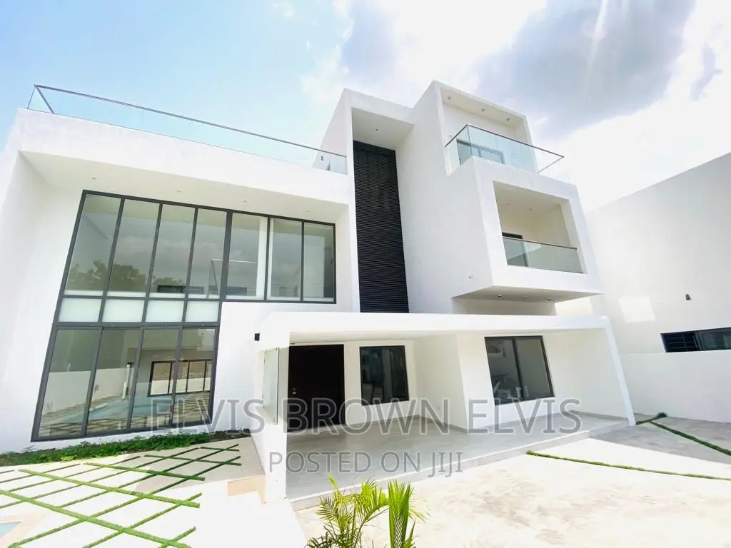 4bdrm Mansion in Ajiriganor, Adjiriganor for sale in Adjiriganor