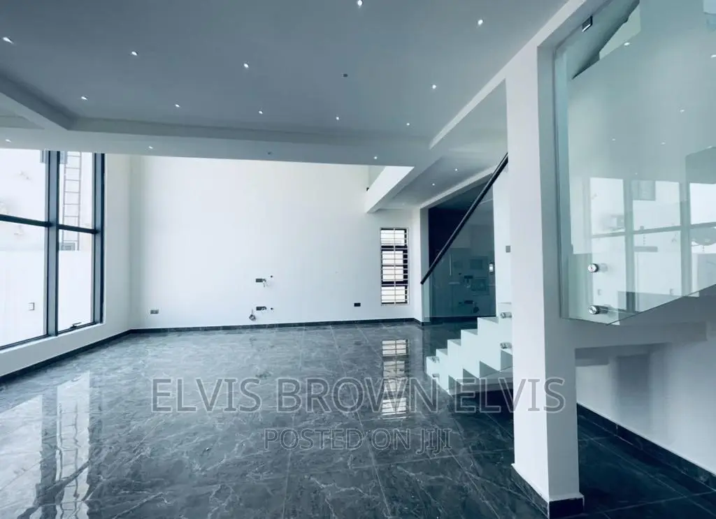 4bdrm House in Botwe Lakesid for sale in Ashaley Botwe