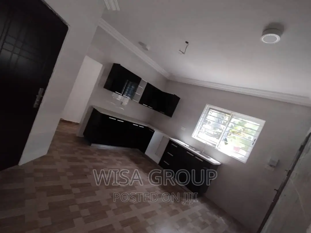 3bdrm Duplex in Wisa Groups, Accra Metropolitan for sale in Accra Metropolitan