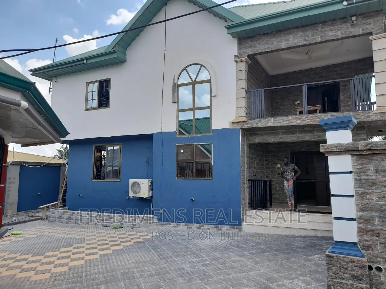 Furnished 5bdrm House in Fredimens Real, Kumasi Metropolitan for sale in Kumasi Metropolitan
