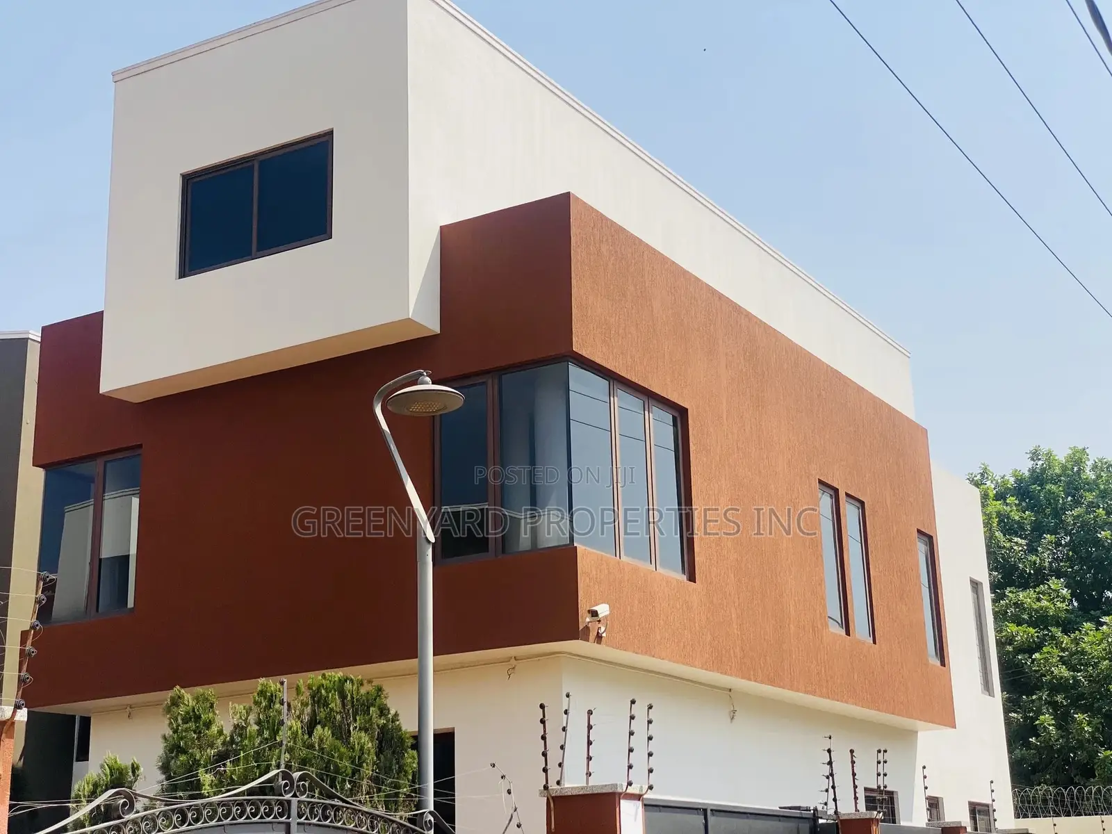 4bdrm Townhouse / Terrace in East Legon for rent in East Legon