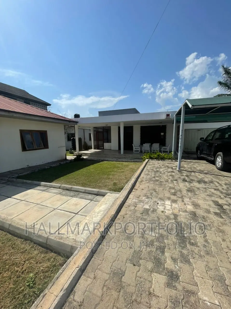 0.25 Acres of Land for Sale at Labone in Labone Junction