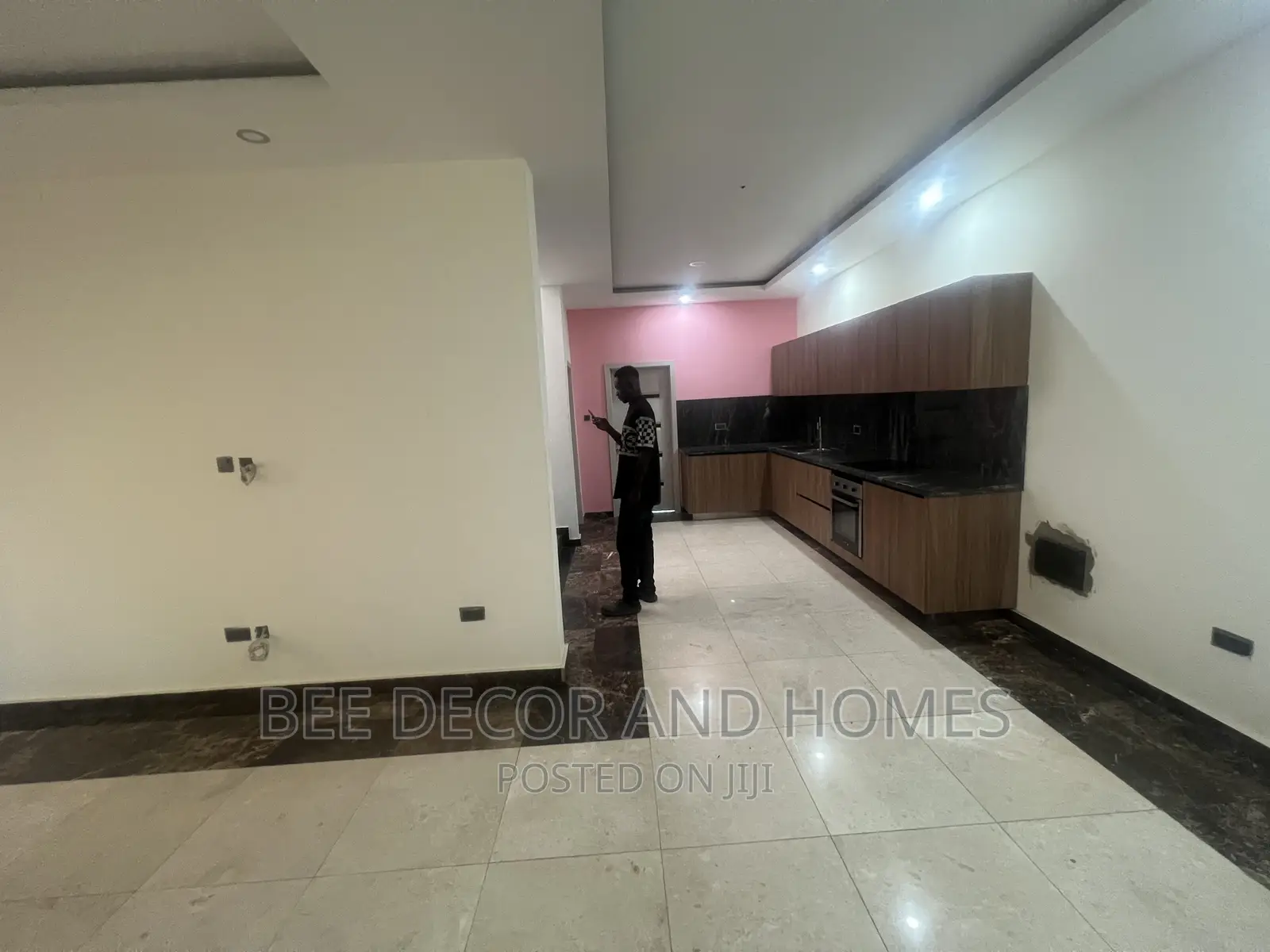Furnished 5bdrm Mansion in Bee Decor& Home’S, East Legon for sale in East Legon