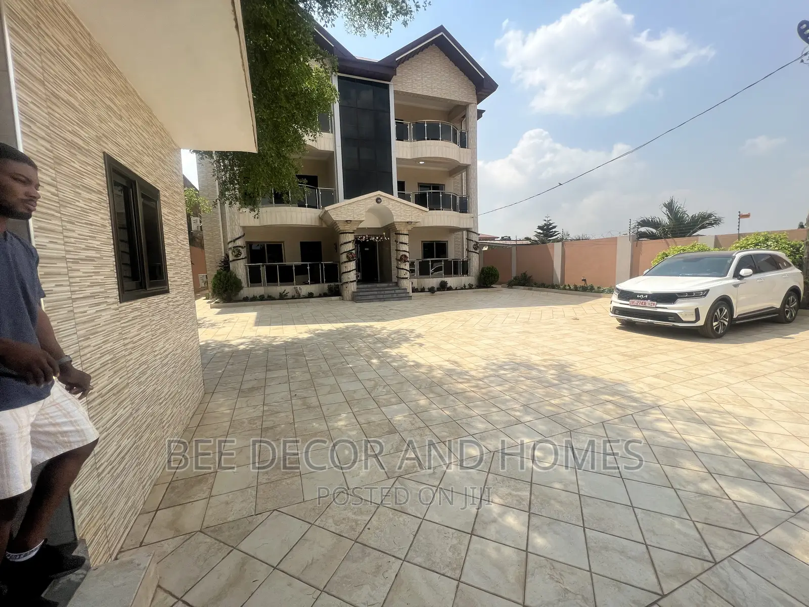 Furnished 2bdrm Apartment in Bee Decor & Home’S, North Legon for rent in North Legon