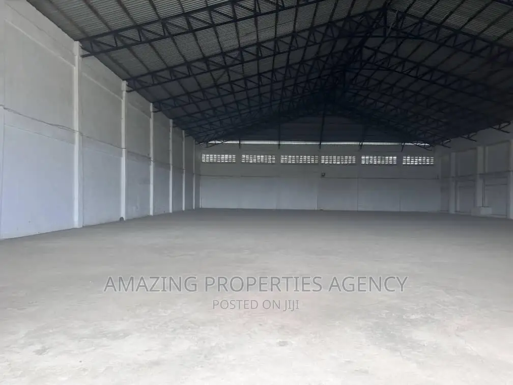 1500sqm Warehouse for Rent at Spintex in Spintex