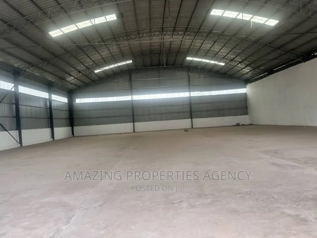 2000sqm Warehouse for Rent at Spintex in Spintex