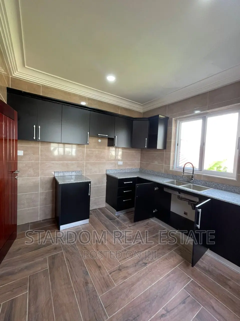 Executive Newly Built 1 Bedroom for Rent at Adjiringanor in Adjiriganor