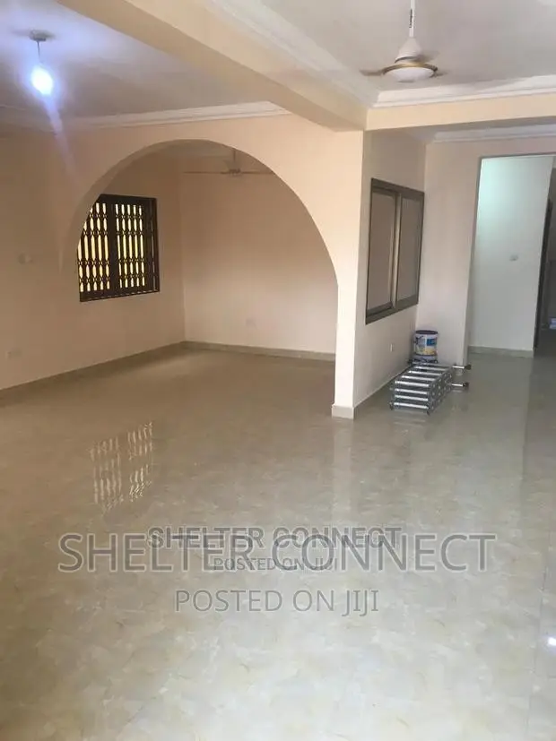 3bdrm Duplex in Abokobi for sale in Abokobi