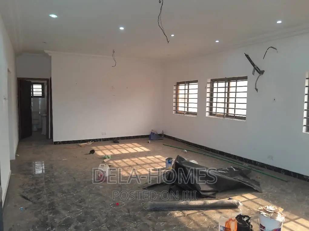 2bdrm Apartment in Ars, East Legon for rent in East Legon