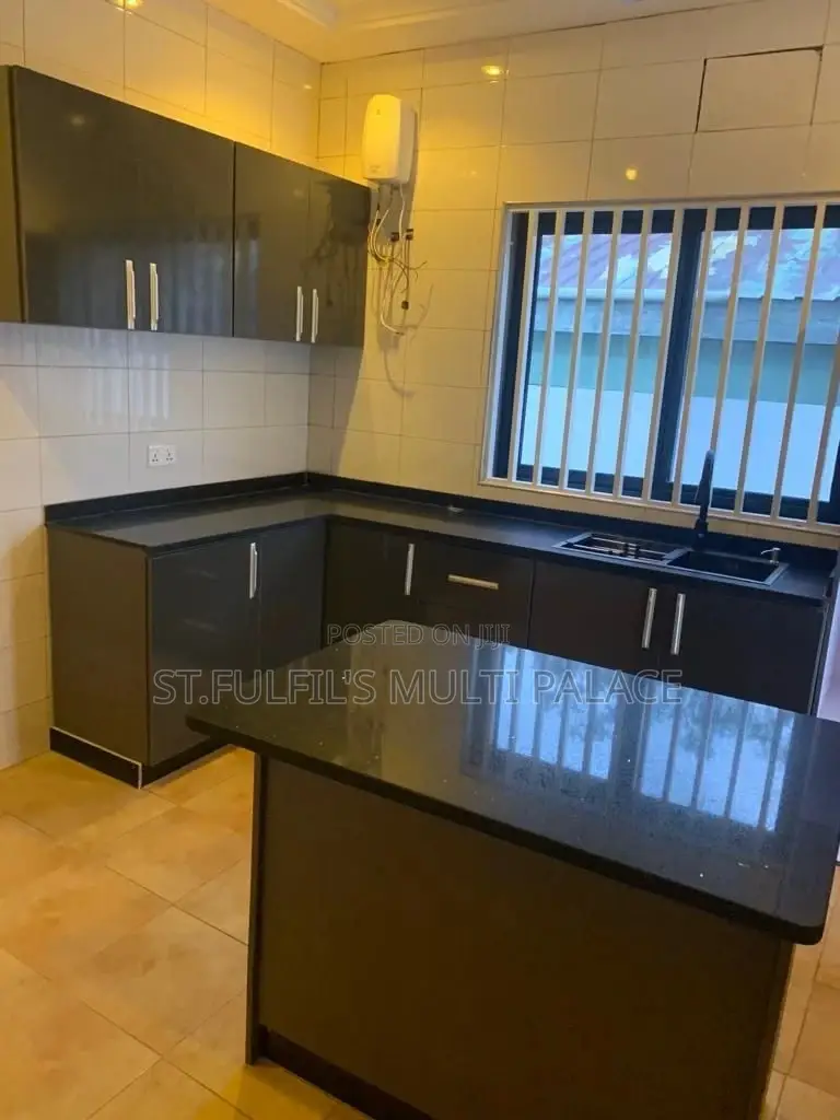3bdrm House in Adenta New Legon for sale in Adenta