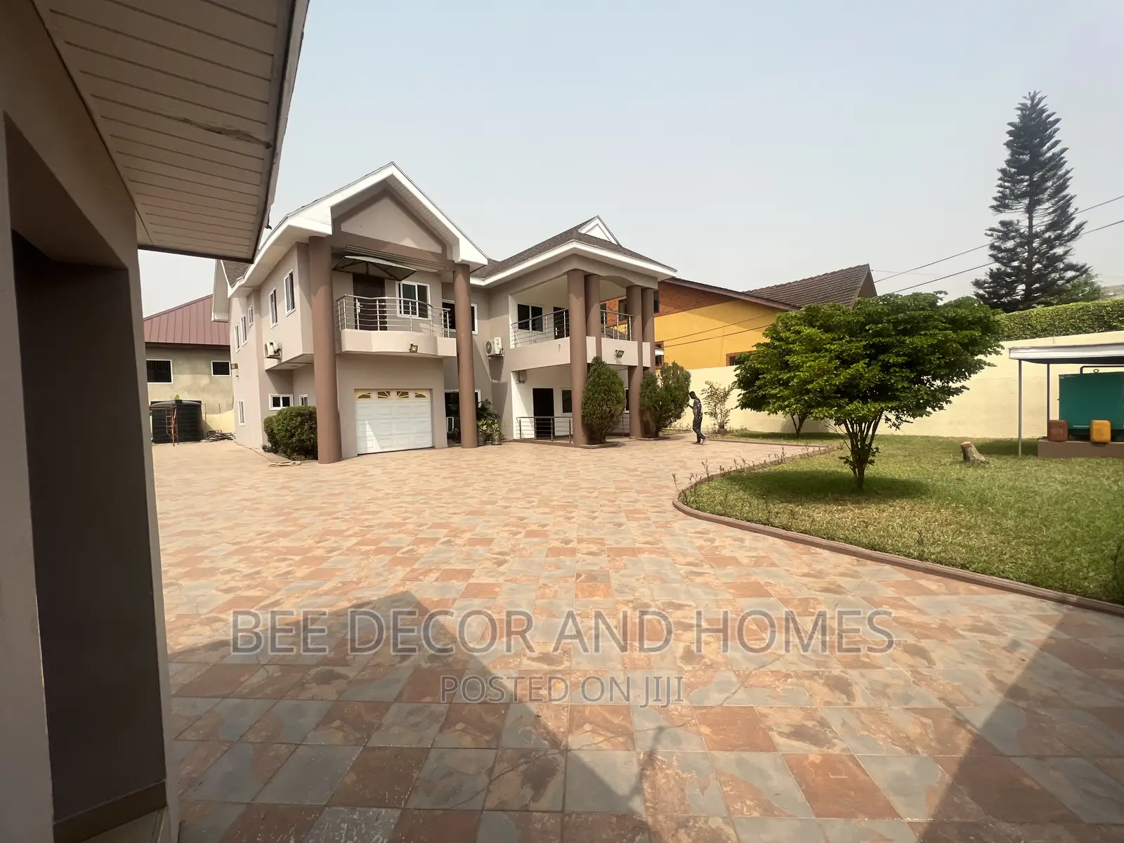 5bdrm Mansion in Bee Decor &Home’S, East Legon for rent in East Legon