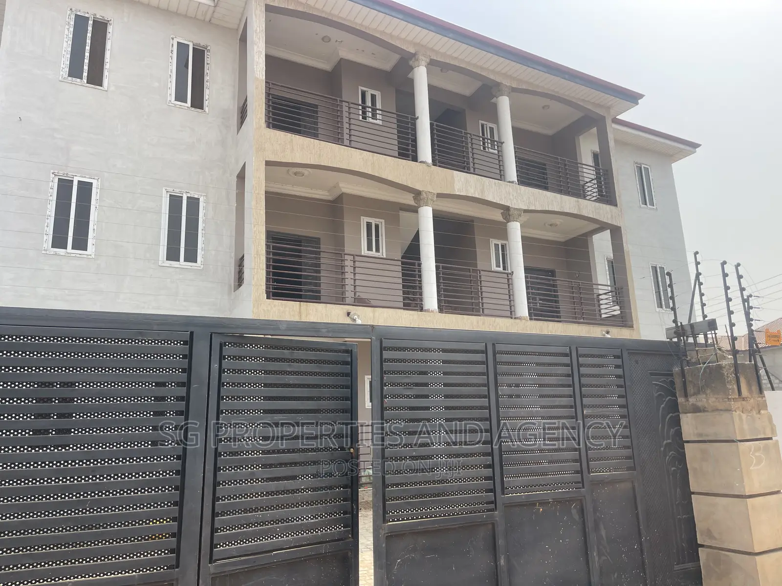 2bdrm Apartment in Lashibi, Spintex for rent in Spintex