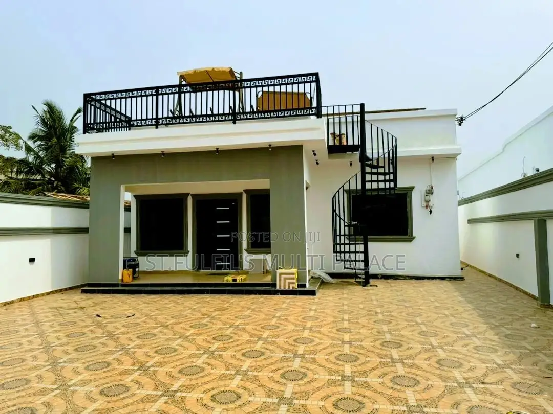 3bdrm House in Adenta New Legon for sale in Adenta