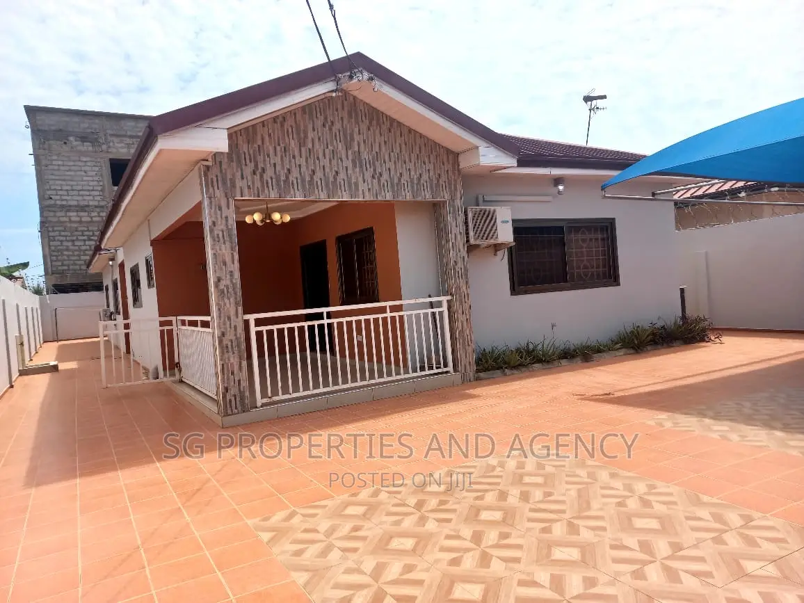 3bdrm House in Coastal, Spintex for rent in Spintex