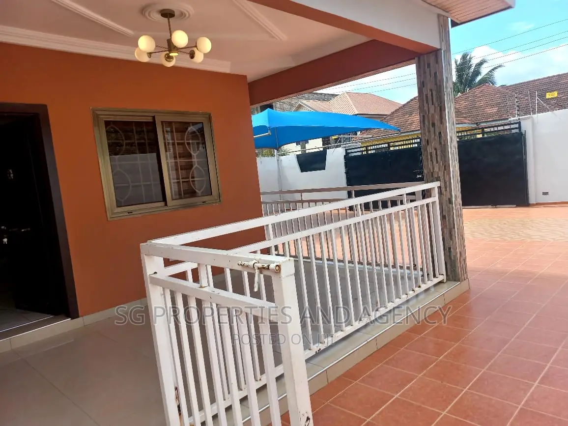 3bdrm House in Coastal, Spintex for rent in Spintex