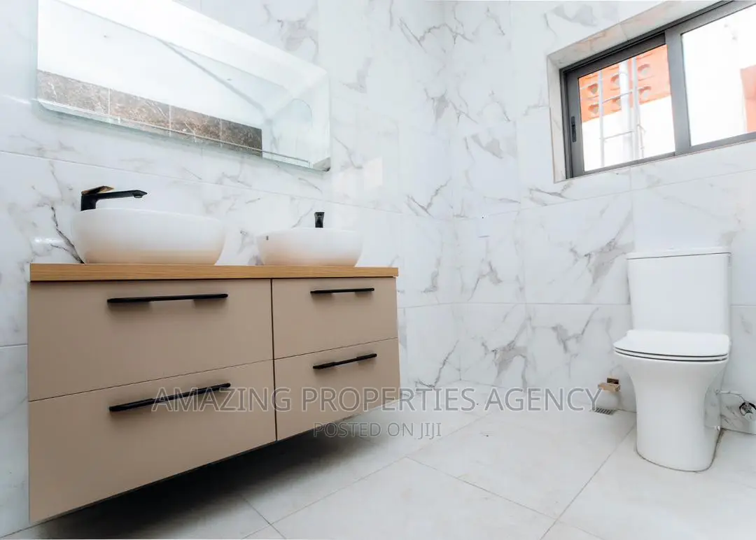 4bdrm House in East Legon for sale in East Legon