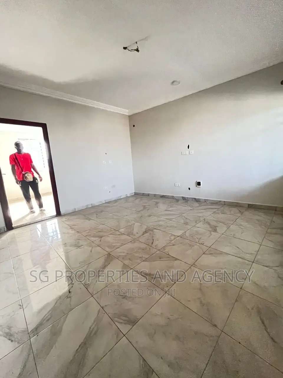 2bdrm Apartment in Community 17, Spintex for rent in Spintex