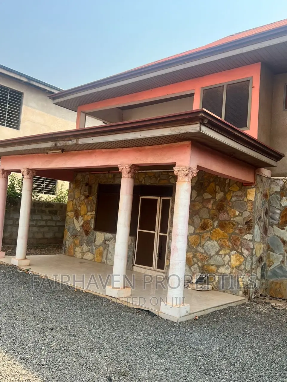 3bdrm Apartment in Ashyie Fulani, Adenta for rent in Adenta