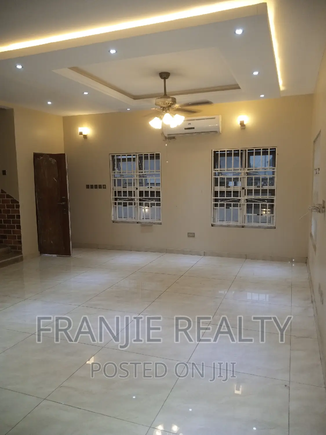 4bdrm House in Franjie Realty, West Hills Mall Area for sale in West Hills Mall Area