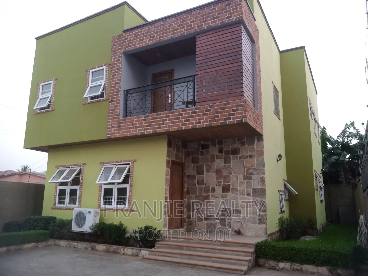 4bdrm House in Franjie Realty, West Hills Mall Area for sale in West Hills Mall Area