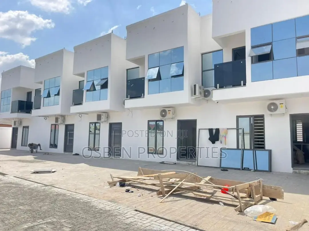 2bdrm Duplex in Pleasant Properties, Accra Metropolitan for sale in Accra Metropolitan