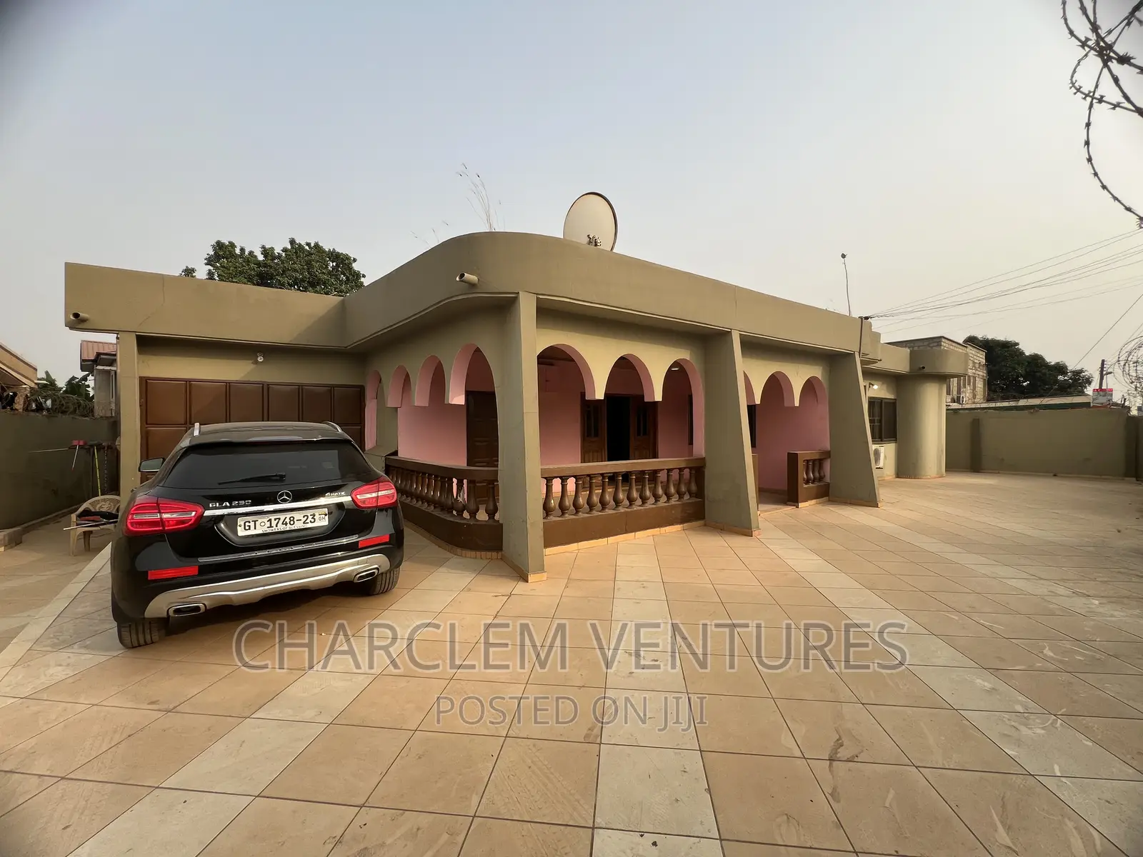 4bdrm House in Charclem Ventures, Accra Metropolitan for sale in Accra Metropolitan