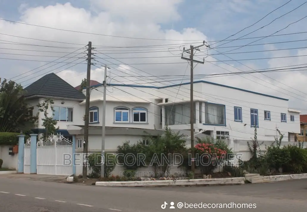 5bdrm Mansion in Bee Decor & Home’S, East Legon for rent in East Legon