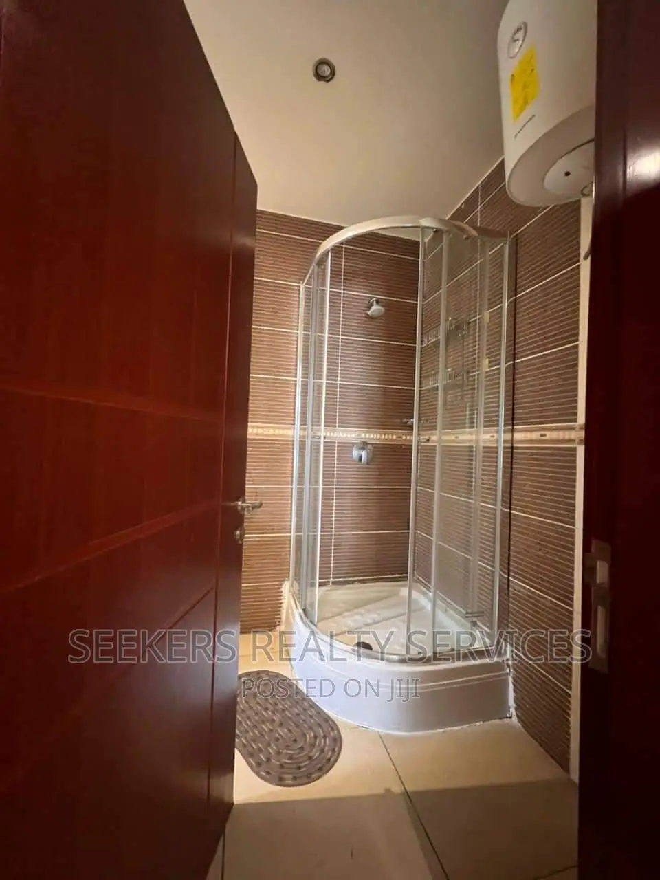 3bdrm Townhouse / Terrace in Seekers Realty, Cantonments for rent in Cantonments