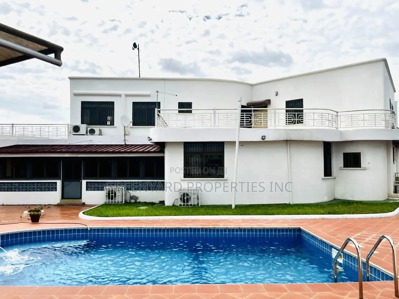 6bdrm House in East Legon for sale in East Legon