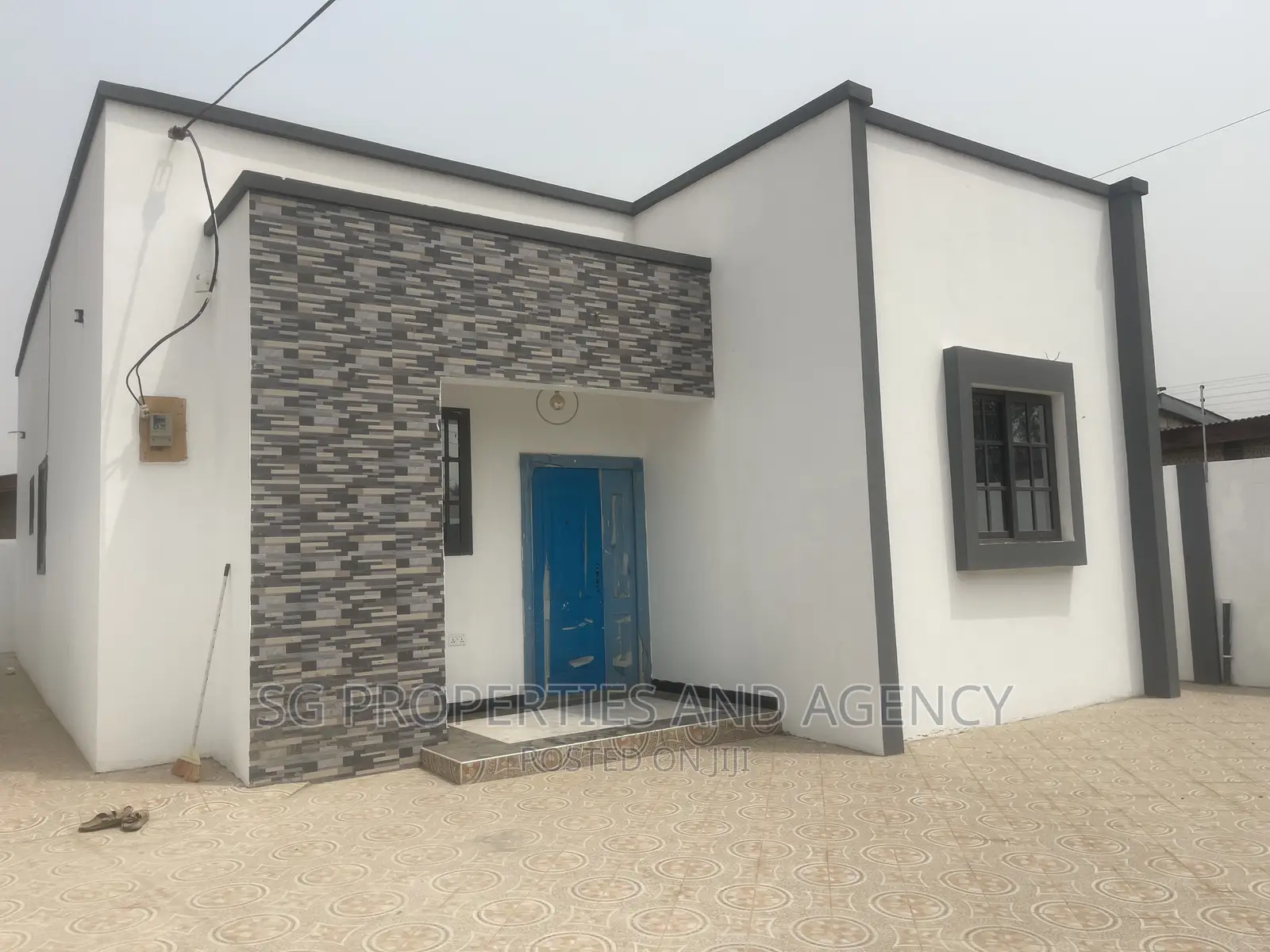 2bdrm House in Spintex Kfc for sale in Spintex