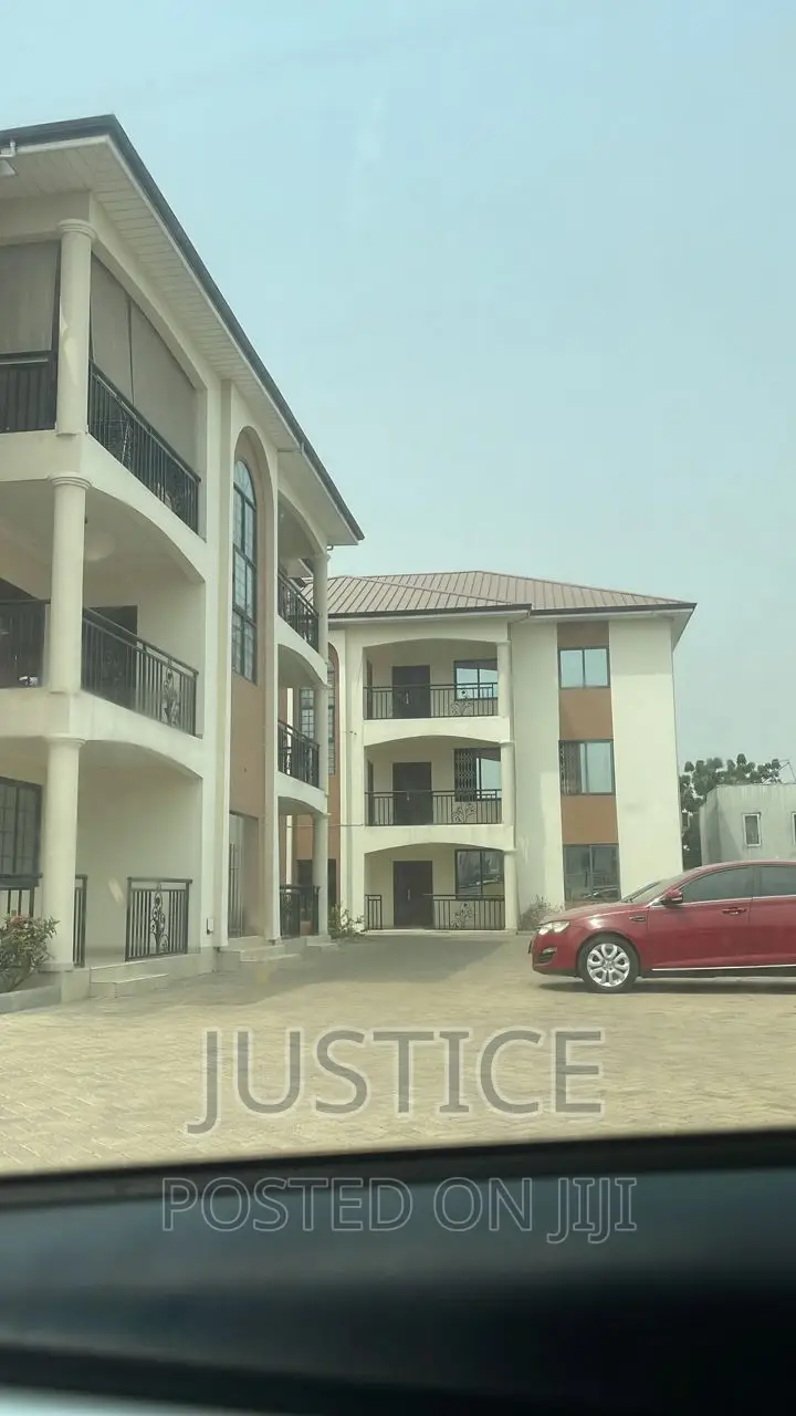 3bdrm Apartment in Ars East Legon for rent in East Legon