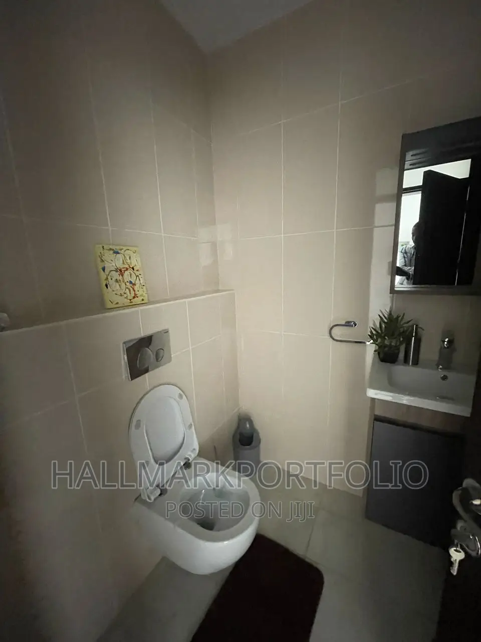 Furnished 1bdrm Apartment in Cantonments for sale in Cantonments