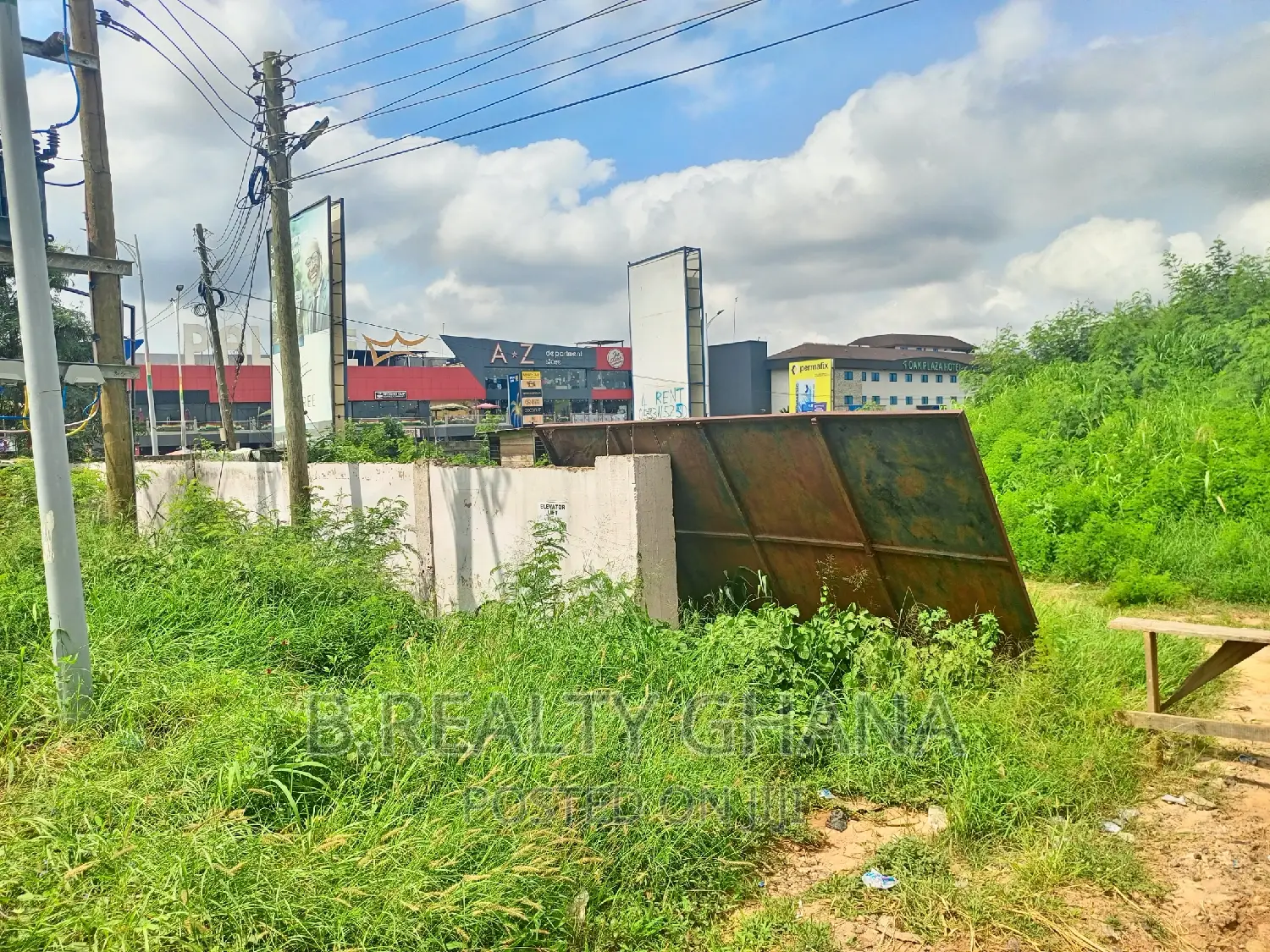 A Titled Land at East Airport for Sale in Spintex