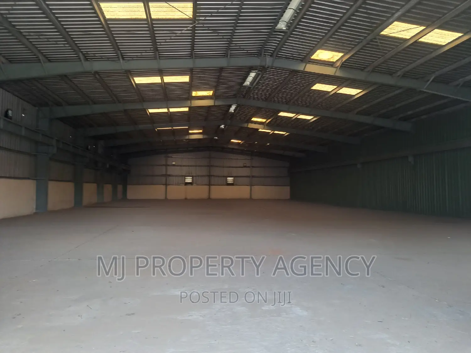 5000 SQM Roadside Warehouse Community 25 in Tema Metropolitan
