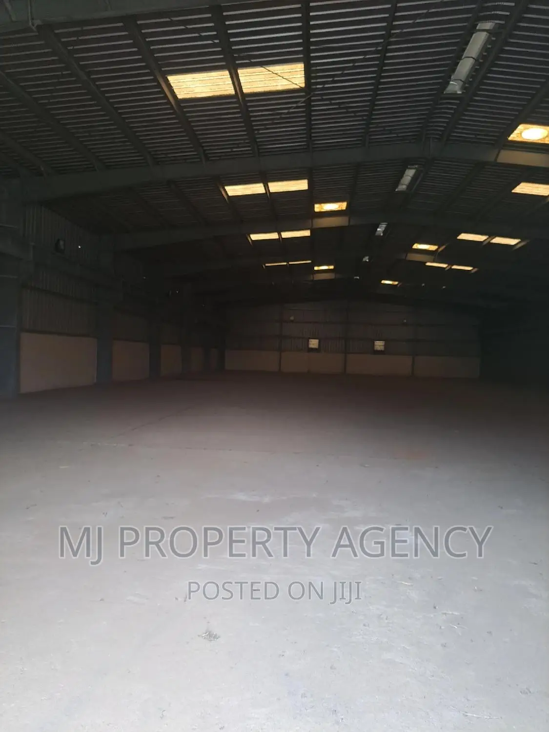 5000 SQM Roadside Warehouse Community 25 in Tema Metropolitan