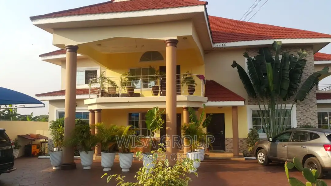 6bdrm Duplex in Wisa Groups, Accra Metropolitan for rent in Accra Metropolitan