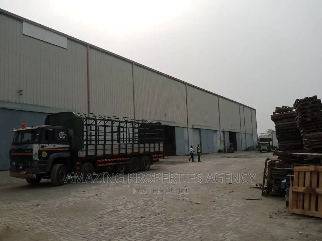 4000 SQM Warehouse for Sale in Tema* in Tema Metropolitan