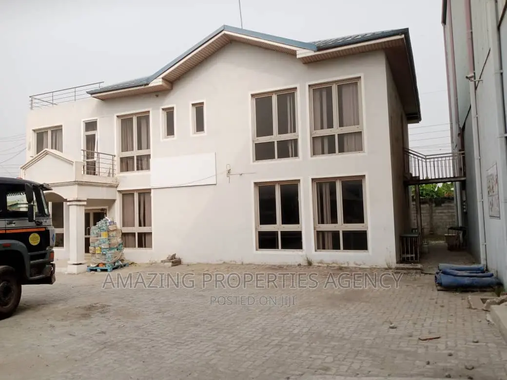4000 SQM Warehouse for Sale in Tema* in Tema Metropolitan