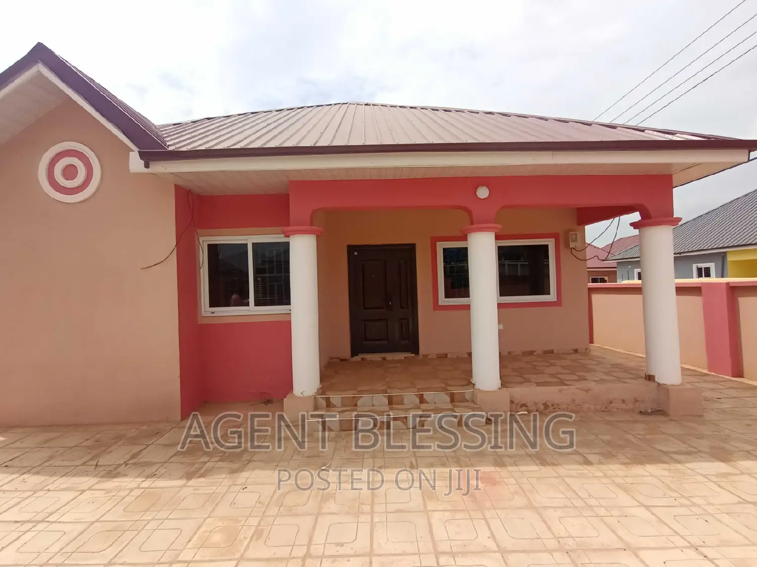 2bdrm House in Community 25, Tema Metropolitan for rent in Tema Metropolitan